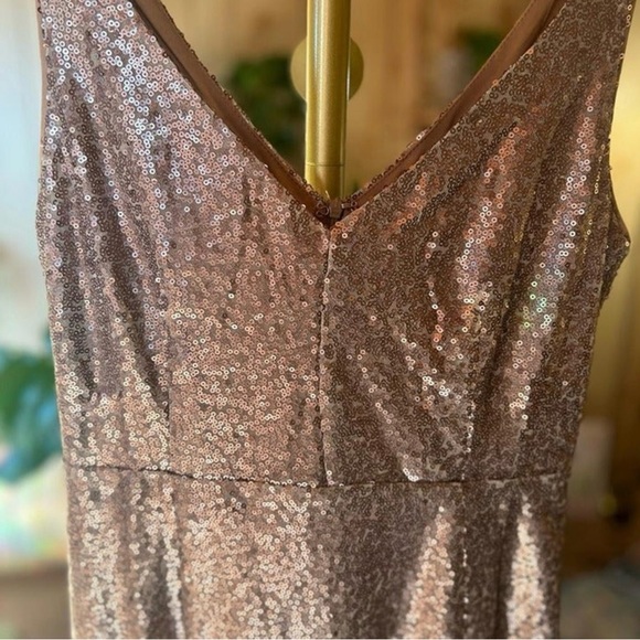 NWT Lulu’s Champagne Showers Matte Bronze Sequin Bodycon Dress, Size S - Picture 5 of 7